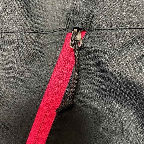 Women's The North Face Lightweight Hooded Jacket - Picture 6 of 8